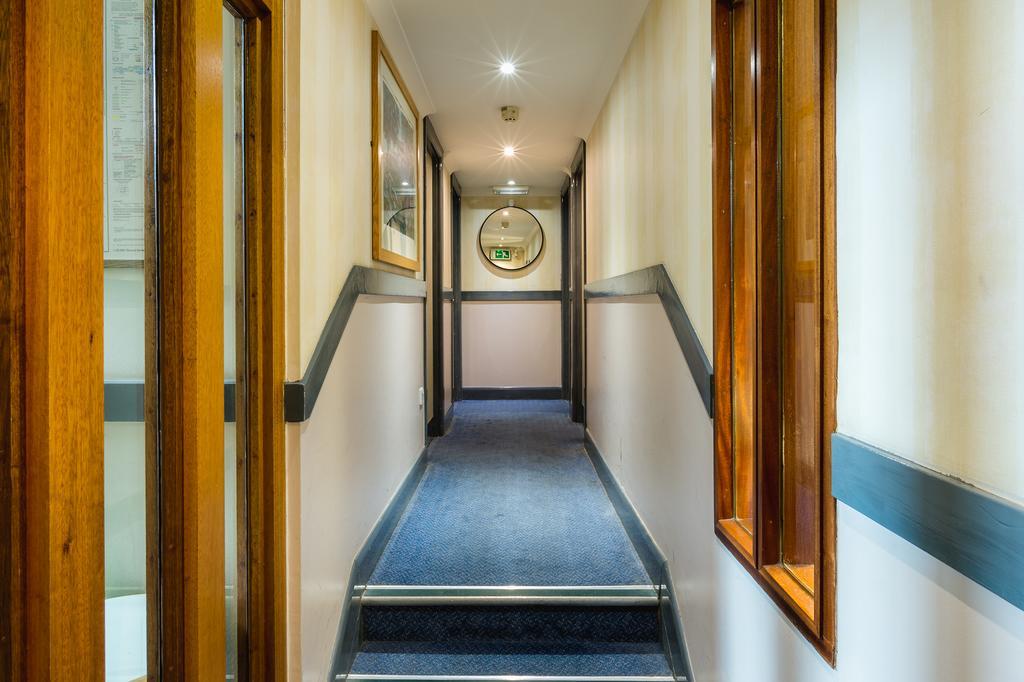 George Oxford Hotel Kültér fotó